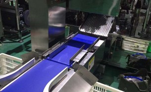 食品分級稱:雙撥桿自動區(qū)分欠重、超重和合格品,精細(xì)化生產(chǎn)